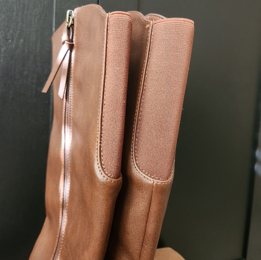 Universal Thread Women's Brown Tall Zip Up Boots Size 6 - Picture 6 of 9